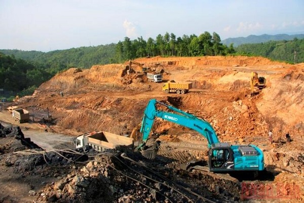 Công ty TNHH Xây dựng, thương mại Lilama vi phạm các quy định về nghiên cứu, thăm dò, khai thác tài nguyên tại thôn 2, xã Đồng Tuyển, Lào Cai