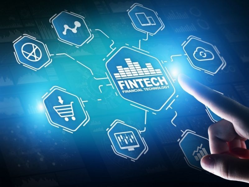 Hoạt động Fintech trong lĩnh vực ngân hàng được thử nghiệm