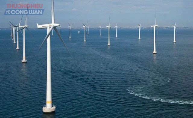 Dự án Trang trại điện gió ngoài khơi triển khai tại Bình Định sẽ khai thác được lợi thế vị trí tự nhiên để phát triển năng lượng tái tạo trên biển, góp phần đảm bảo an ninh năng lượng quốc gia. Trong ảnh: Phối cảnh Dự án Trang trại điện gió ngoài khơi.