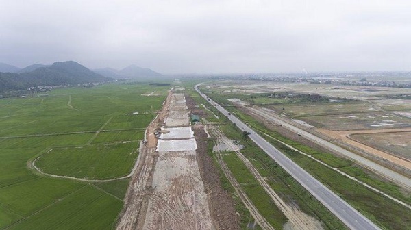 Mặt bằng dự án cao tốc Diễn Châu - Bãi Vọt đã được địa phương và Bộ GTVT giao đến trên 90%. Ảnh: Trọng Đảng - Thu Hiền