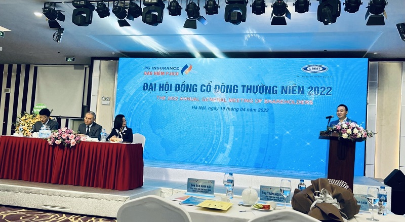 Đại diện cổ đông lớn nhất của PJICO - Tập đoàn Xăng dầu Việt Nam - ông Đào Nam Hải phát biểu tại Đại hội
