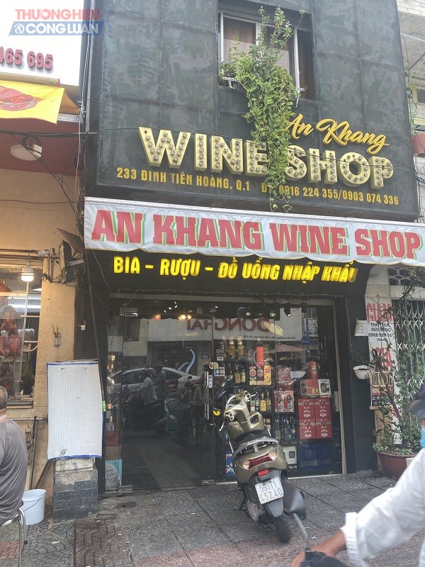 cửa hàng kinh doanh bia – rượu – đồ uống nhập khẩu Wine Shop, (địa chỉ: 233 Đinh Tiên Hoàng, quận 1)