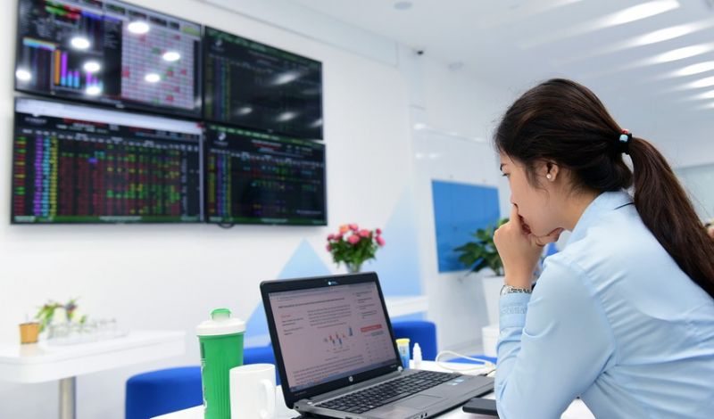 Xử lý vi phạm là yếu tố tích cực cho sự phát triển của thị trường chứng khoán, làm tăng niềm tin của nhà đầu tư