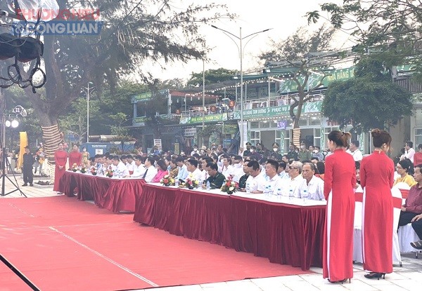 Lễ khai trương tuyến phố đi bộ tại quận Đồ Sơn