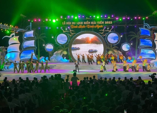 Tưng bừng Lễ hội khai mạc Du lịch biển Hải Tiến năm 2022