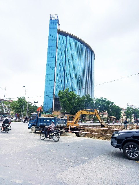 Một trong những dự án ở khu trung tâm Thành phố Huế bị mua đi, bán lại qua nhiều chủ đầu tư