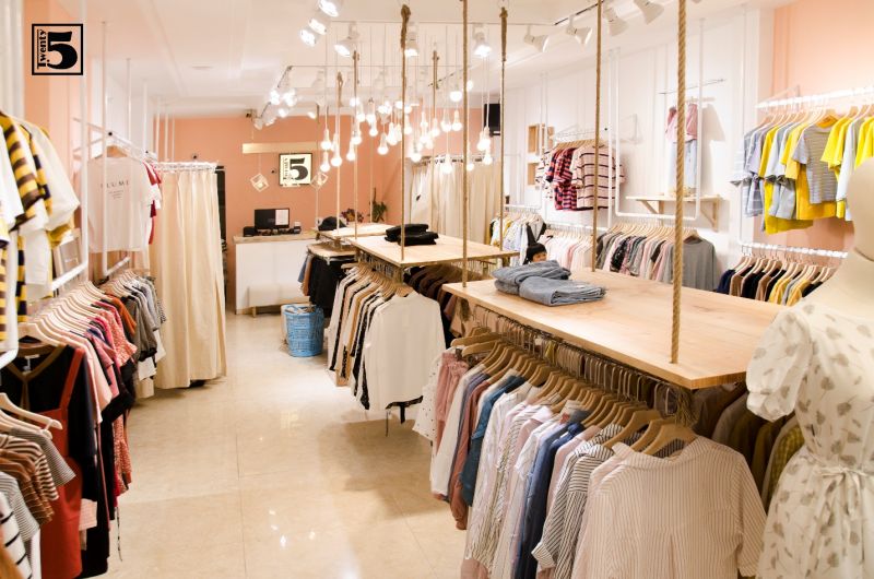 Twenty.Five Fashion là một trong những thương hiệu được nhiều người trẻ ưa thích Twenty.Five Fashion là một trong những thương hiệu được nhiều người trẻ ưa thích