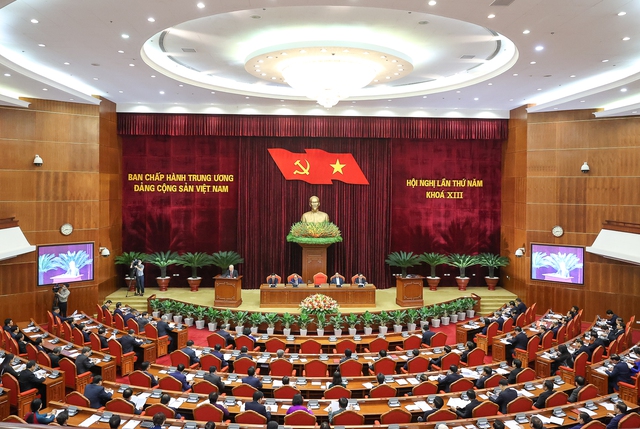 Hội nghị Trung ương lần thứ năm, khoá XIII, khai mạc ngày 04/05 và bế mạc ngày 10/05. Ảnh chinhphu.vn