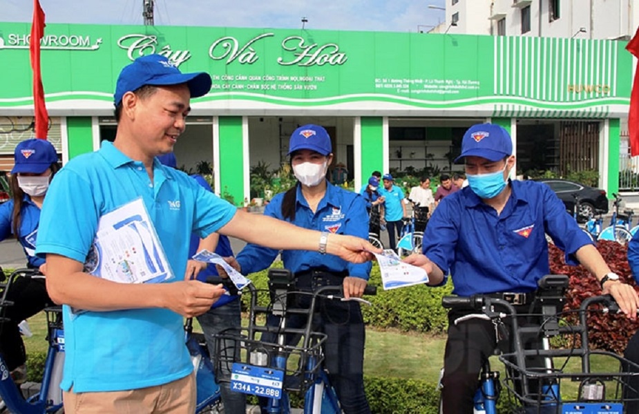 Xe đạp công cộng TNGo đi vào hoạt động sẽ giúp giảm thiểu ô nhiễm môi trường