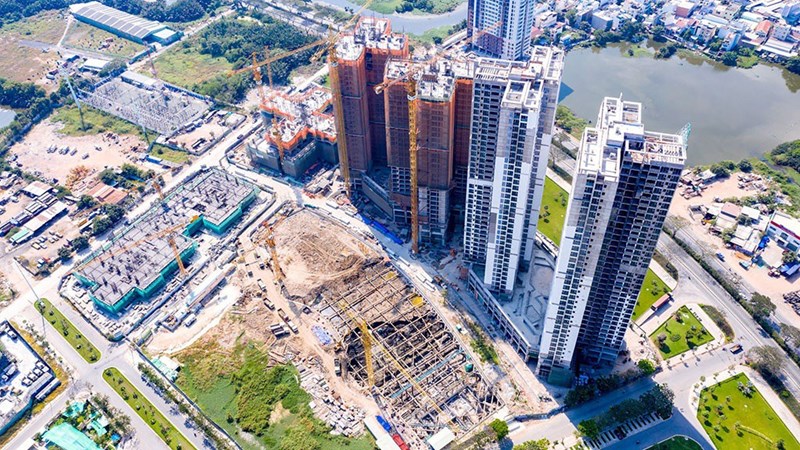 Ngân hàng không đóng sập "cánh cửa" nguồn vốn tín dụng cho bất động sản