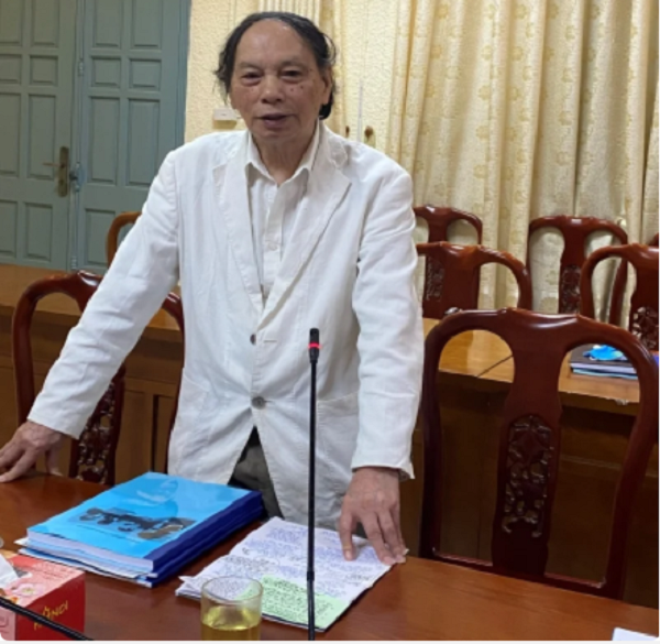 Thầy Trần Anh Thơ – Phó chủ nhiệm khoa Ngôn ngữ Anh