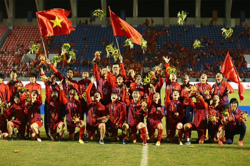 Đội tuyển Bóng đá nữ Việt Nam đã xuất sắc lần thứ 3 liên tiếp đạt tấm huy chương vàng SEA Games.