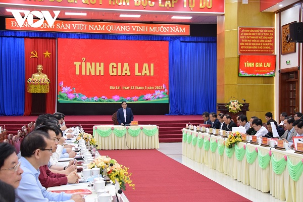 Thủ tướng Phạm Minh Chính và Đoàn công tác của Chính phủ làm việc với Thường vụ tỉnh ủy Gia Lai