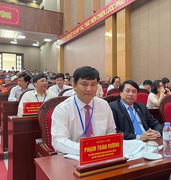 Phó Tổng giám đốc Agribank Phạm Toàn Vượng tham dự Hội nghị