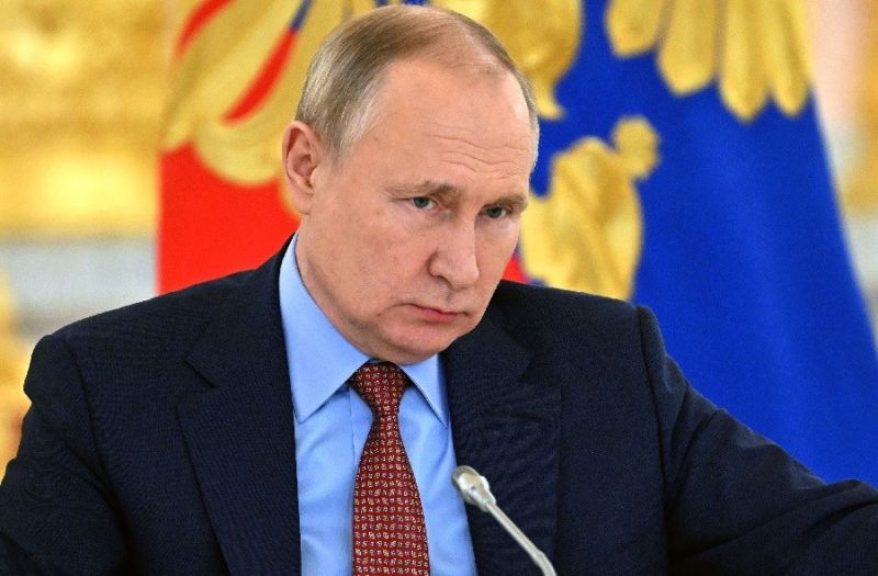 Tổng thống Nga Putin thừa nhận các lệnh trừng phạt của phương Tây đang làm gián đoạn các chuỗi cung ứng của nước này. Nguồn AFP
