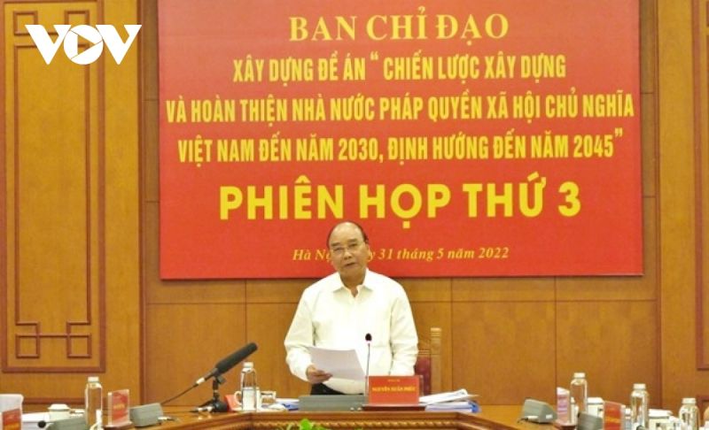 Chủ tịch nước Nguyễn Xuân Phúc phát biểu kết luận phiên họp