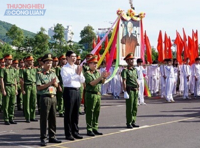 Quang cảnh Lễ khai mạc Hội Hội thi thể thao nghiệp vụ CN-CH toàn quốc lần thứ ll cụm Vl. Quang cảnh Lễ khai mạc Hội Hội thi thể thao nghiệp vụ CN-CH toàn quốc lần thứ ll cụm Vl.