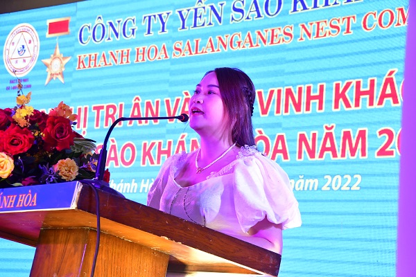 Bà Trần Anh Thy- Giám đốc Công ty TNHH MTV TMDV Toàn Gia Phát đại diện Nhà phân phối khu vực Miền Nam phát biểu.