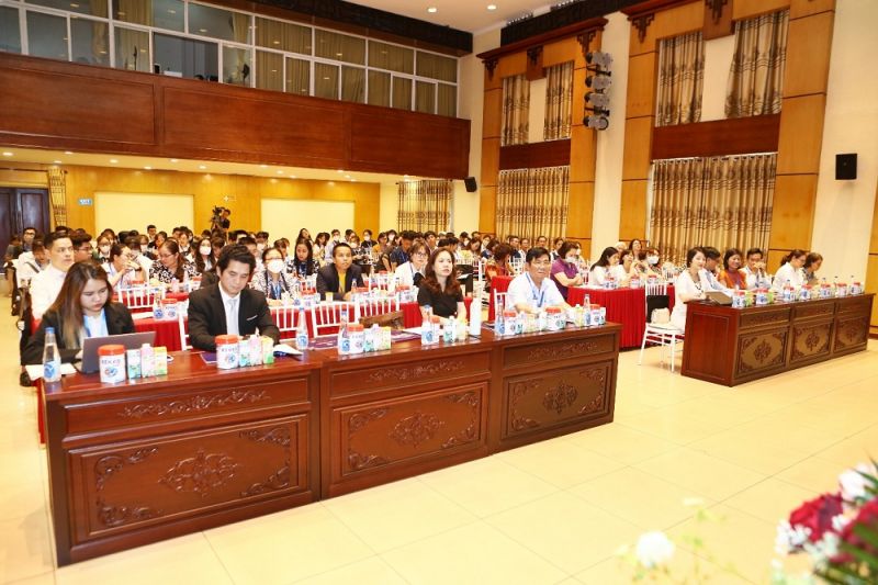 Với các kiến thức chăm sóc sức khỏe hữu ích, Hội thảo “Sữa, sản phẩm sữa với tăng cường sức khỏe, phòng chống dịch bệnh Covid-19 tại Việt Nam” đã thu hút đông đảo người tham dự