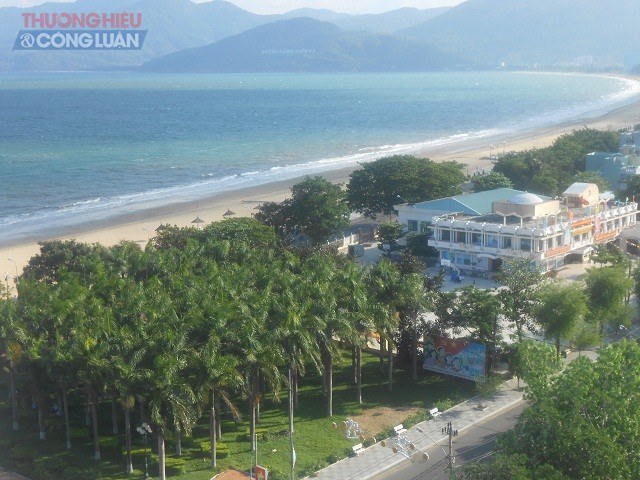 Bình Định là một trong những địa phương có thế mạnh để phát triển KTB, nhất là du lịch. Trong ảnh: Một góc thành phố biển Quy Nhơn.