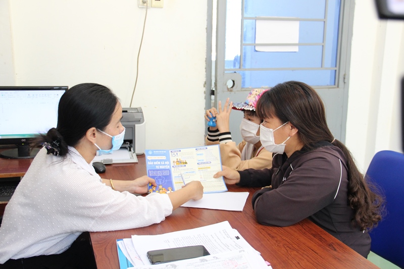 Tuyên truyền Bảo hiểm xã hội tự nguyện cho người dân ở huyện Krông Ana