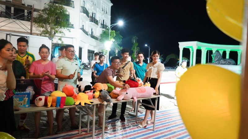 Những hoạt động vui chơi, giải trí thu hút khách hàng tại không gian Danko Square