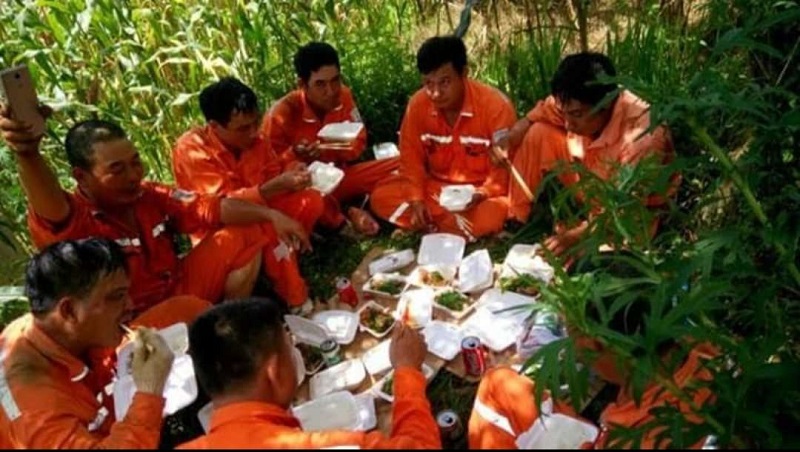 “Trái tim người thợ điện còn đập thì dòng điện không bao giờ tắt”