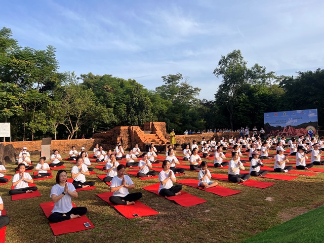 Sáng ngày 30/06/, tại Khu Di sản văn hóa thế giới Mỹ Sơn, Sở VHTTDL tỉnh Quảng Nam chủ trì phối hợp với Cục hợp tác quốc tế, Đại sứ Ấn Độ tại Việt Nam tổ chức sự kiện “Ngày Quốc tế Yoga lần thứ 08