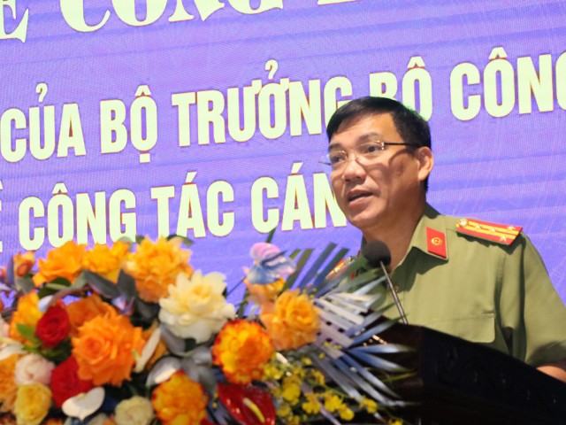Đại tá Lê Khắc Thuyết, Giám đốc Công an Hà Tĩnh được điều động và giữ chức vụ Cục trưởng Cục viễn thông và cơ yếu - Bộ Công an.
