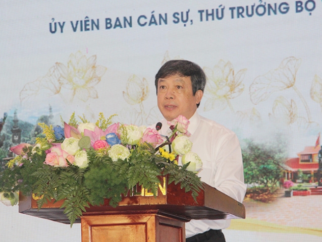 Thứ trưởng Bộ VHTT&DL Đoàn Văn Việt đề nghị cần phối hợp chặt chẽ trong hệ sinh thái du lịch, hình thành các chương trình du lịch hấp dẫn du khách trong và ngoài nước