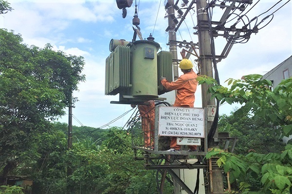 Tại Phú Thọ, công tác quản lý, kỹ thuật, vận hành và các dịch vụ khách hàng chất lượng ngày càng cao, đáp ứng đủ nhu cầu về điện để phục vụ phát triển kinh tế xã hội và đời sống sinh hoạt của nhân dân trên địa bàn.