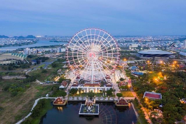 Đại nhạc hội Take me to the Sun sẽ diễn ra vào tối 9/7 tại vòng quay Sun Wheel - Công viên châu Á - Asia Park Đà Nẵng.