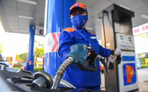 Giá xăng dầu dự kiến sẽ giảm mạnh.