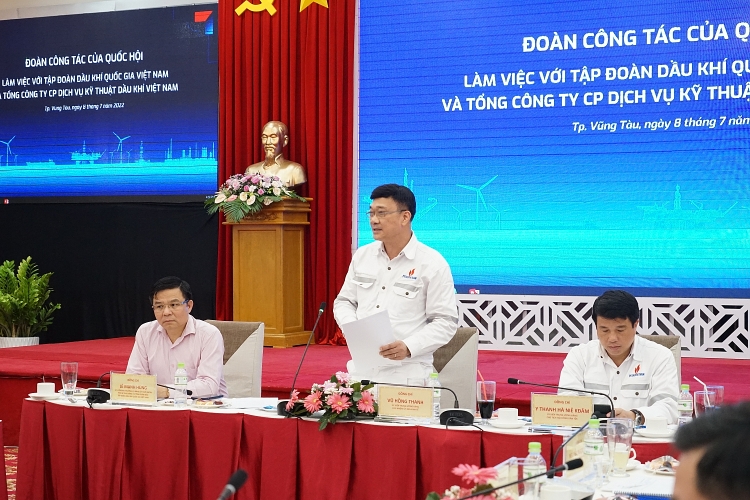 Đồng chí Vũ Hồng Thanh - Chủ nhiệm Ủy ban Kinh tế phát biểu kết luận buổi làm việc