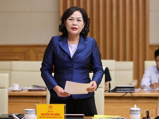 Thống đốc Nguyễn Thị Hồng cho biết đến thời điểm 31-5-2022, dư nợ tín dụng đối với lĩnh vực BĐS là 2,33 triệu tỉ đồng - Ảnh: Nhật Bắc