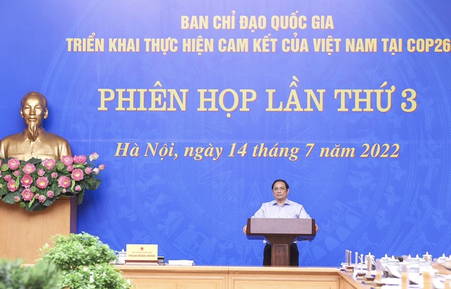 Thủ tướng Phạm Minh Chính đề nghị các đại biểu tập trung thảo luận, đánh giá những việc đã làm được, những việc chưa làm được sau phiên họp lần thứ 2 của Ban Chỉ đạo... để tháo gỡ khó khăn, vướng mắc, tạo thuận lợi cho việc thực hiện các cam kết của Việt Nam tại COP26. Ảnh VGP/Nhật Bắc