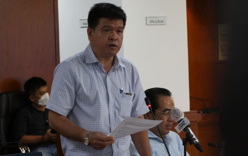 Ông Bùi Hoà An, Phó Giám đốc Sở GTVT TP Hồ Chí Minh thông tin về tiến độ dự án Vành đai 3 tại buổi họp báo.