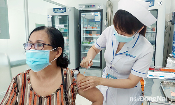 Đồng Nai đã tiêm hơn 8 triệu liều vaccine phòng Covid-19