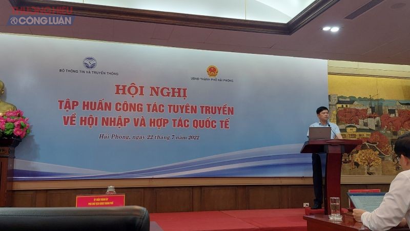 Ông Hoàng Minh Cường-phó chủ tịch UBND TP. Hải Phòng phát biểu tại hội nghị