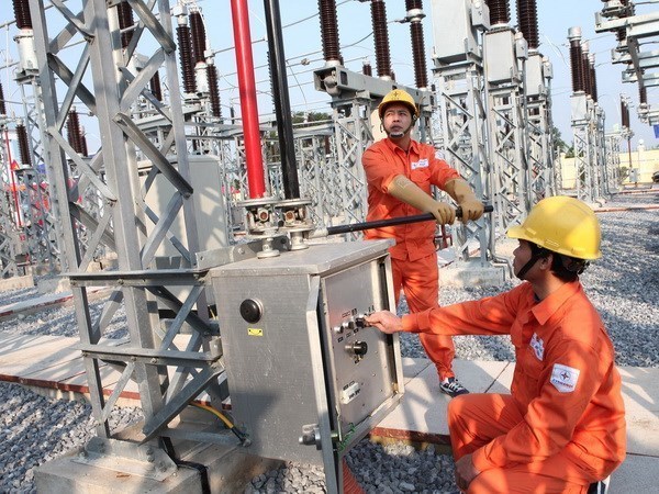 Chính phủ yêu cầu phải đảm bảo điện cho sản xuất, kinh doanh và tiêu dùng của Nhân dân