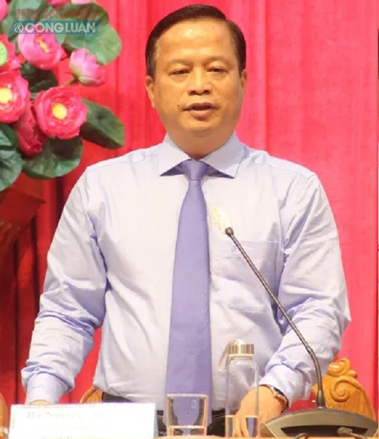 Ông Nguyễn Tuấn Thanh sẽ phụ trách, điều hành hoạt động của UBND tỉnh Bình Định. Ông Nguyễn Tuấn Thanh sẽ phụ trách, điều hành hoạt động của UBND tỉnh Bình Định.