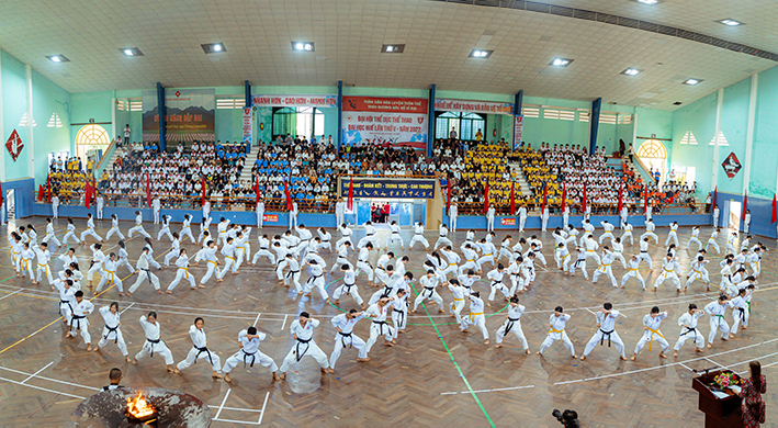 Màn đồng diễn karatedo tại Lễ khai mạc đại hội