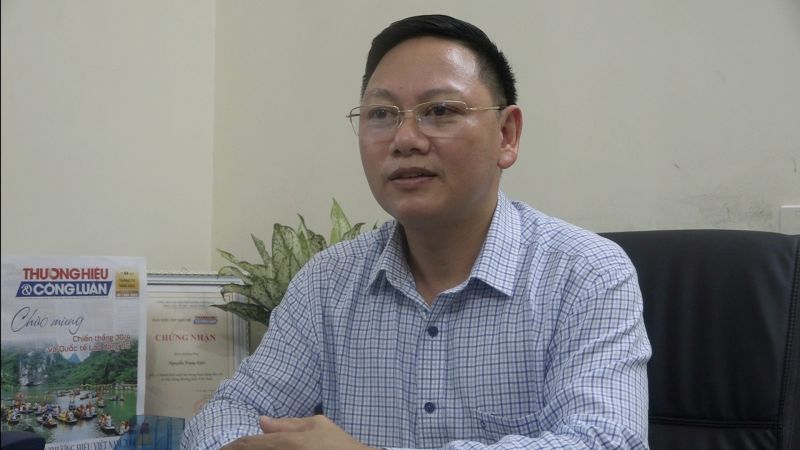 Nhà báo Nguyễn Kiên