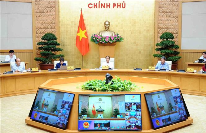 Phó Thủ tướng Lê Văn Thành, Tổ trưởng Tổ công tác số 4 chủ trì cuộc họp. Ảnh: Minh Đức/TTXVN