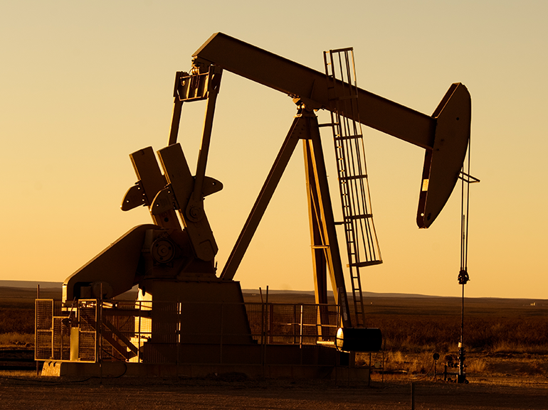 Giá dầu thô giảm liên tiếp giảm mạnh