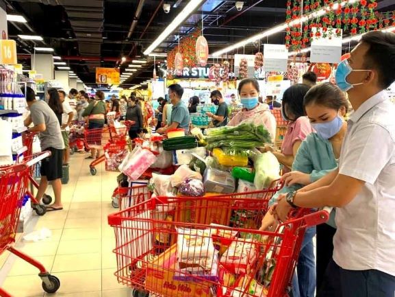 Tổng mức bán lẻ hàng hóa và doanh thu dịch vụ tiêu dùng 07 tháng năm 2022 tăng 16%