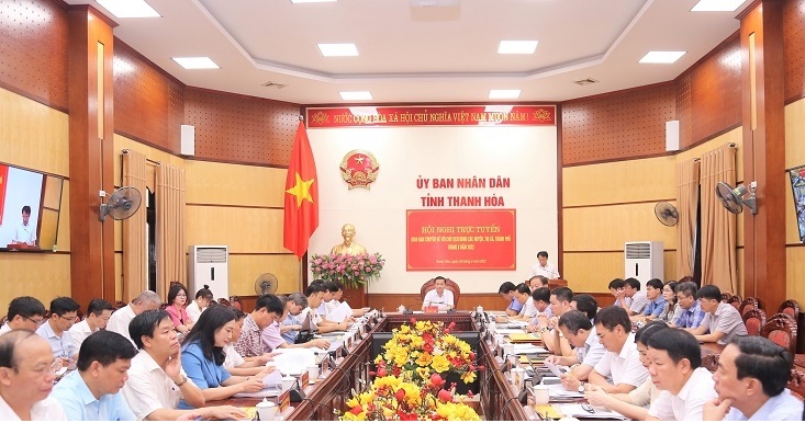 Các đại biểu dự hội nghị tại điểm cầu trụ sở UBND tỉnh Thanh Hóa.
