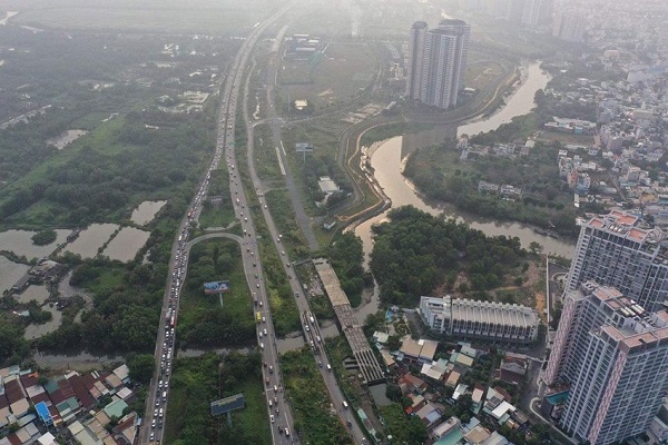 Cao tốc TP.HCM - Long Thành - Dầu Giây sẽ được mở rộng đoạn từ TP.HCM đến quốc lộ 51 với quy mô tám làn xe chạy.