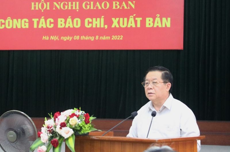 Bí thư Trung ương Đảng, Trưởng ban Tuyên giáo Trung ương Nguyễn Trọng Nghĩa phát biểu chỉ đạo Hội nghị