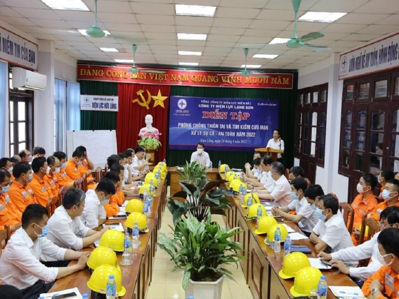 PC Lạng Sơn tổ chức diễn tập Phòng chống thiên tai và tìm kiếm cứu nạn, xử lý sự cố - an toàn năm 2022